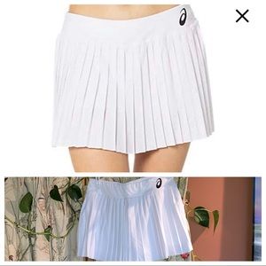 NWT ASICS Match Pleat White Tennis Skort sz Medium sz Large Athleticwear